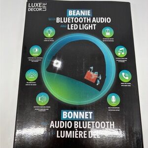 Black Bluetooth Audio Beanie with LED Light